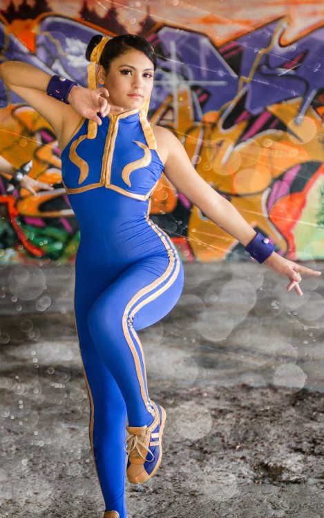 Porn hotcosplaychicks:  Chun Li Alpha by harleykmc photos