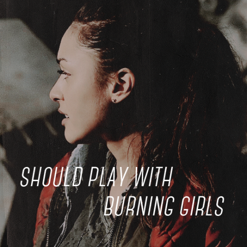 thetemplartrap: You are in love with a girl who is a forest fire wearing skin. 