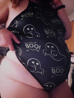 pudgebelly:boo 👻