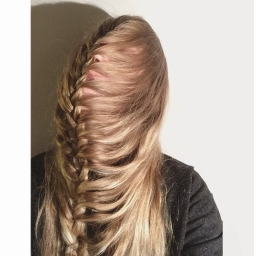 nihilophany:“Suffocation #rapunzel” by @rosemariejohansen on Instagram http://ift.tt/1QSkKWH