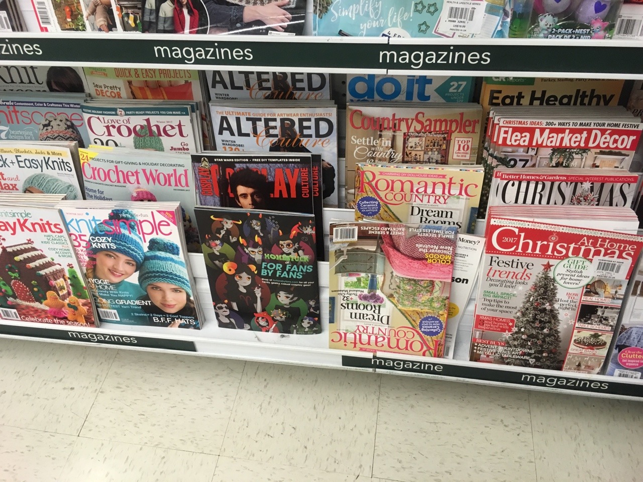 zeldamaniac44: Just havin a nice stroll through the craft store and- wait WAIT 