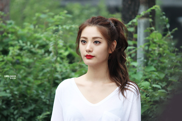 visualkpop:  by dawnchaser 