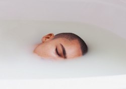 https://64.media.tumblr.com/7eda25b5b1ee7b3bb1b3fd6c4823f220/tumblr_mwgnxrEcEZ1swab3go1_500.jpg