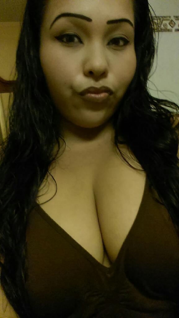 latinasforlife:  🌹leoloveslatinas🌹