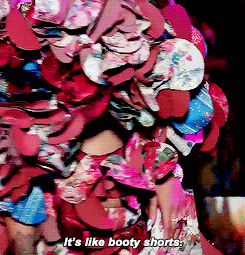 robynfentygifs:Rihanna discusses her incredible #MetGala look