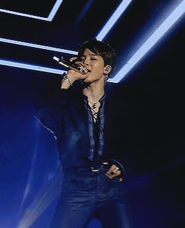 Maybe, I’m A Bit Dangerous Like The Pied Piper. (cr. Qdeoks)