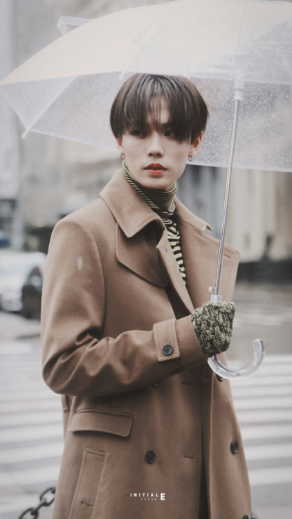 caixukun-9: LIN YANJUN in nyccr. INITIALE