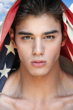 modelbegood:  Scott Gardner  http://modelbegood.tumblr.com