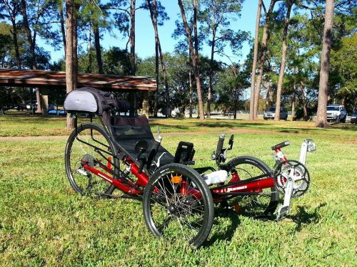 Recumbent tadpole tricycles that I like.