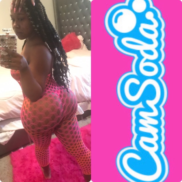 bigbootykarita:Catch Me Live @ 7pm EST 💖