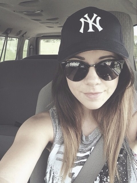 cndyhearts:   tay jardine + ombre 