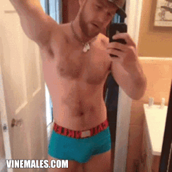 vinemales:  Pissing in my boxers  - Reblog // Please follow vinemales.tumblr.com // Over 40.000 followers // Hot naked gay vines -&gt; Deviantotter: http://deviantotter.com/