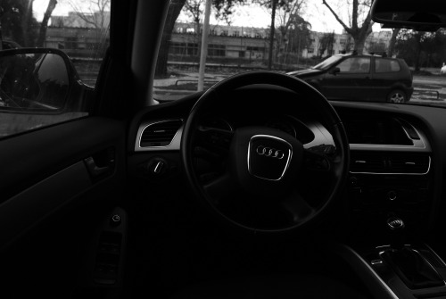 whatdawat:  Audi interior 