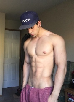 jockthoughts:  That’s it. Let that head