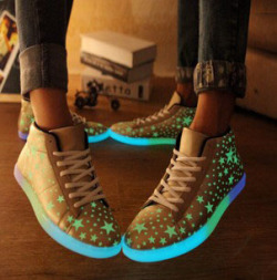 hanabihimesama:☆ Starry Glow Shoes ☆Use discount code “hanabi10” to get 10% off your entire order