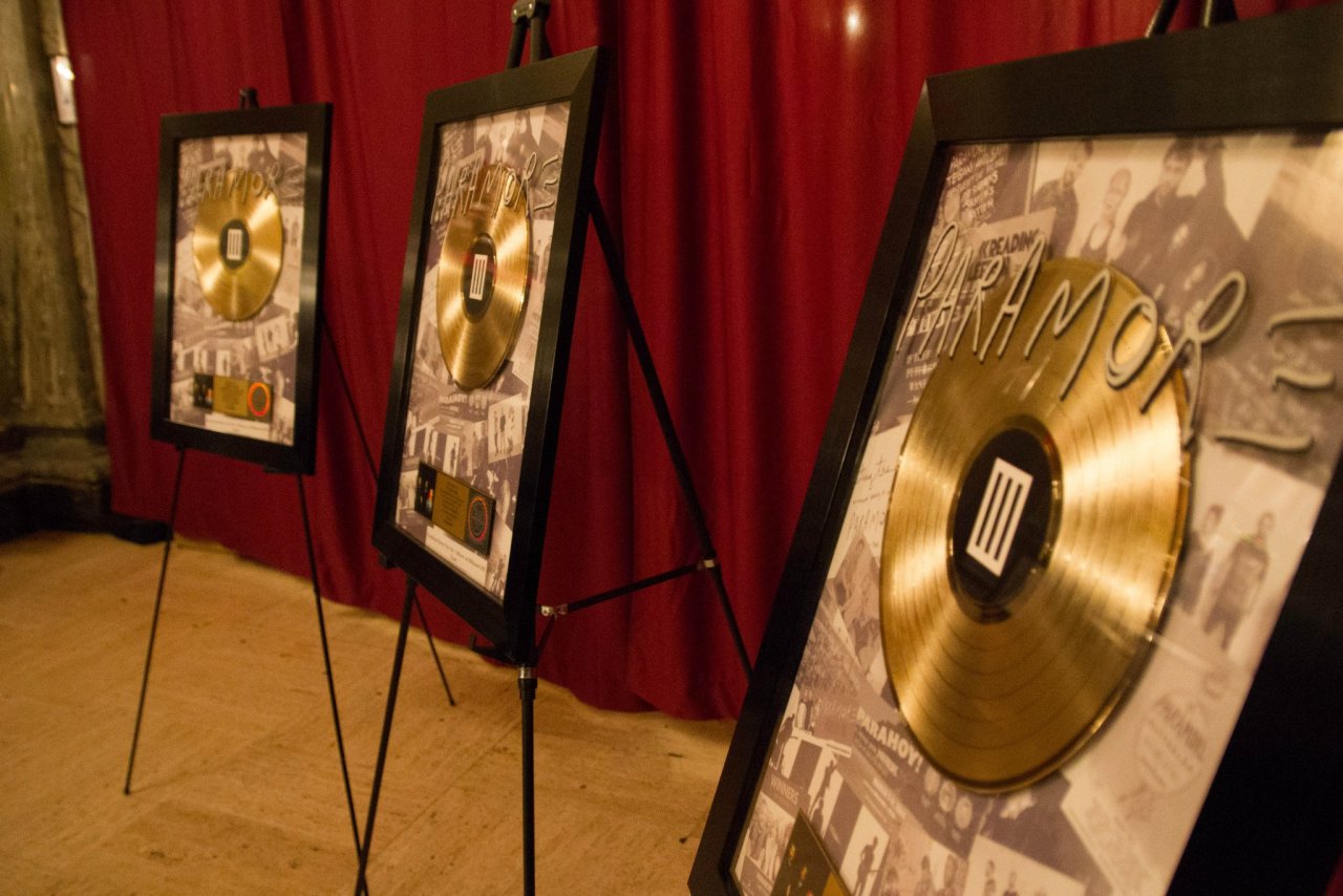 paramoreupdates:  More photos from Paramore’s Self-Titled Gold Plaque PresentationPhotos