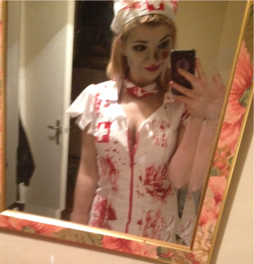 fl00sie:  Last night 🎃👻🏥 