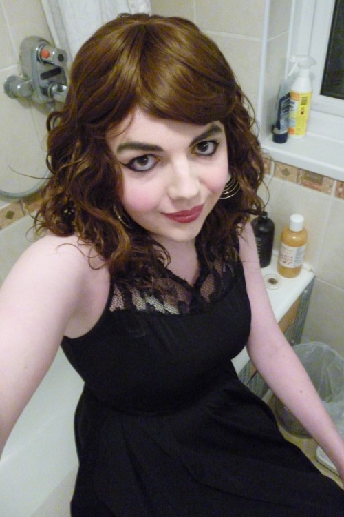 PicturesLoved wearing this outfit, really wanted to go out in it too! I’m going to continue posting 