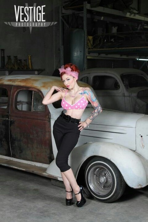alternative-pinup:  Alternative Pin Up http://alernative-pinup.blogspot.com