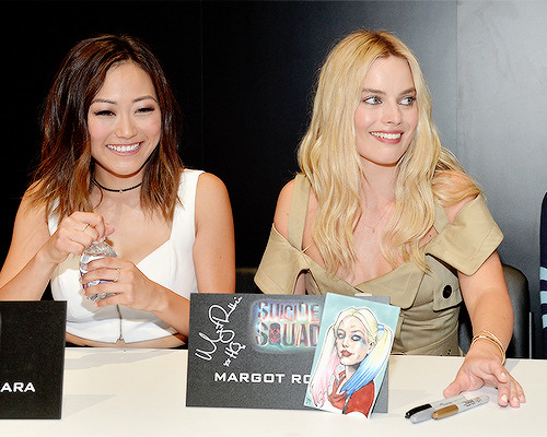 Karen Fukuhara and Margot Robbie at San Diego Comic Con 2016