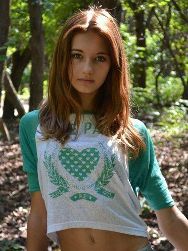 cohlet:  Isabelle (22 Photo)
