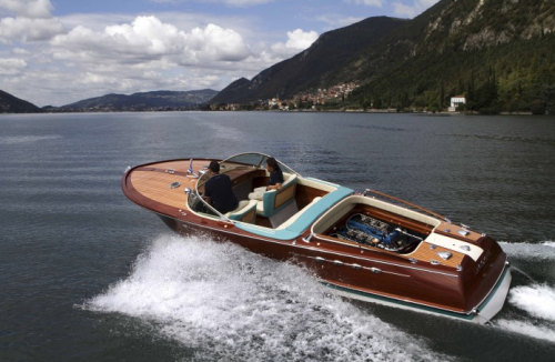 Photo credits : Maurice Volmeyer Fotografie (http://www.volmeyer.com)il Riva Aquarama di Ferruccio L