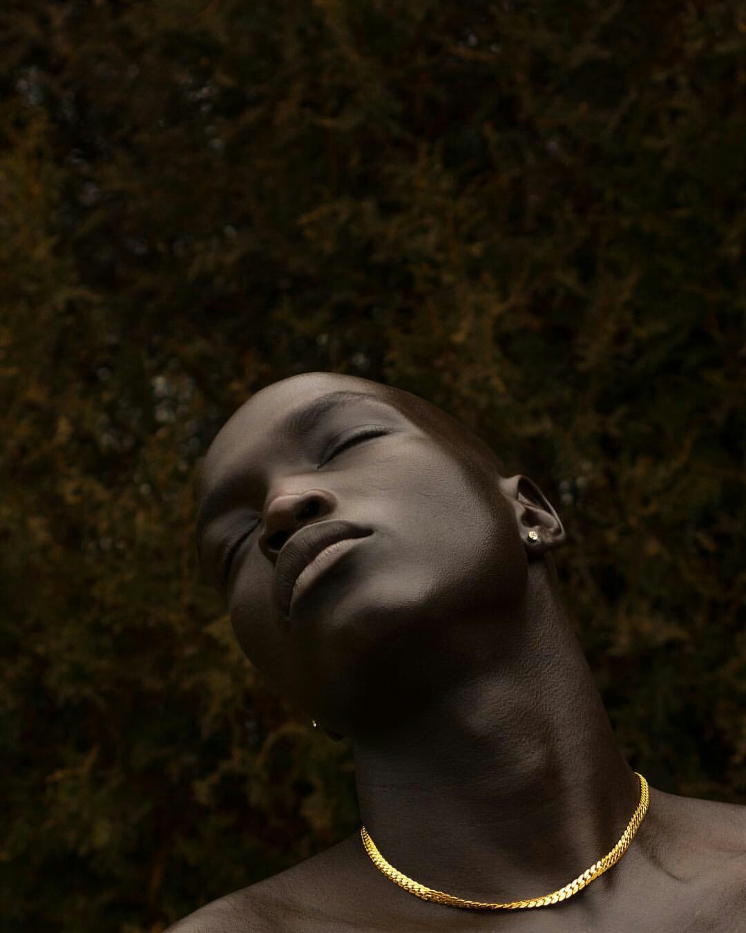 ohthentic:  darkskinboy:https://www.instagram.com/blameblackboys/  Oh 