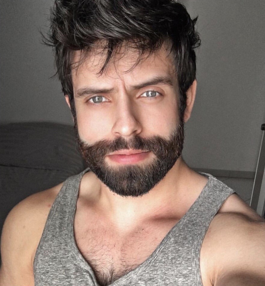 beardburnme2:  Rodriguezmau instagram 