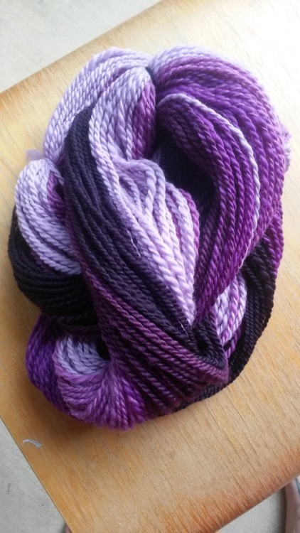 Handspun yarn: a violets blend and a violets gradient, both from Nunoco. I’m very happy with h