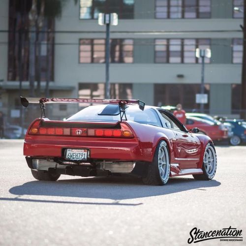 tunedandracecars:  Honda Nsx