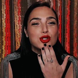 Gal Gadot Source — Gal Gadot Tries Taco Bell and More American Food...