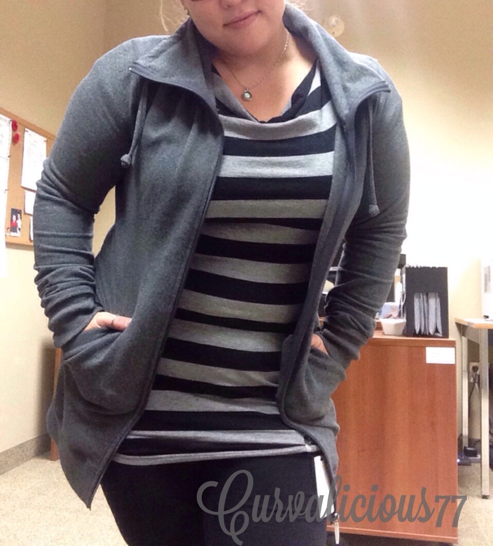 curvalicious77:  Who says curvy women can’t or shouldn’t wear stripes?? I do,