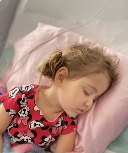 Im Spreading Awareness For This Little Bean Who Has Been Diagnosed With A Rare Kind Of Brain Cancer And