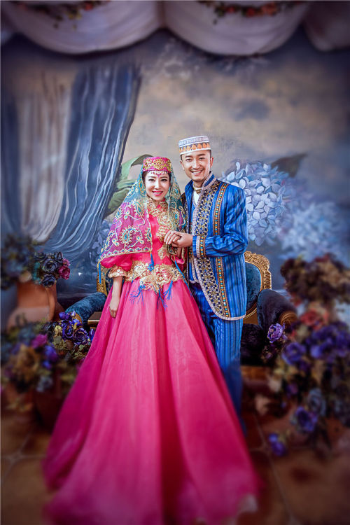 stopdisrespectingculture:  hijabby:  Chinese Muslims  Hui people from China 