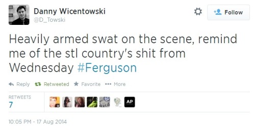 lizardvvizard:iwriteaboutfeminism:Chaos in Ferguson. Sunday night, part 4[part 1] [part 2] [part 3] 