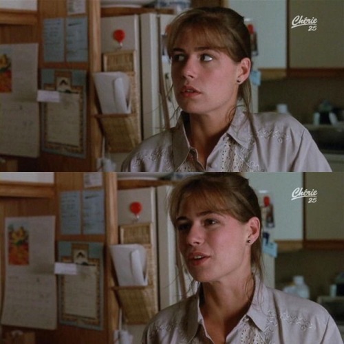 A very young #MauraTierney in Law &amp; Order, 1991  #LawAndOrder #TheAffair