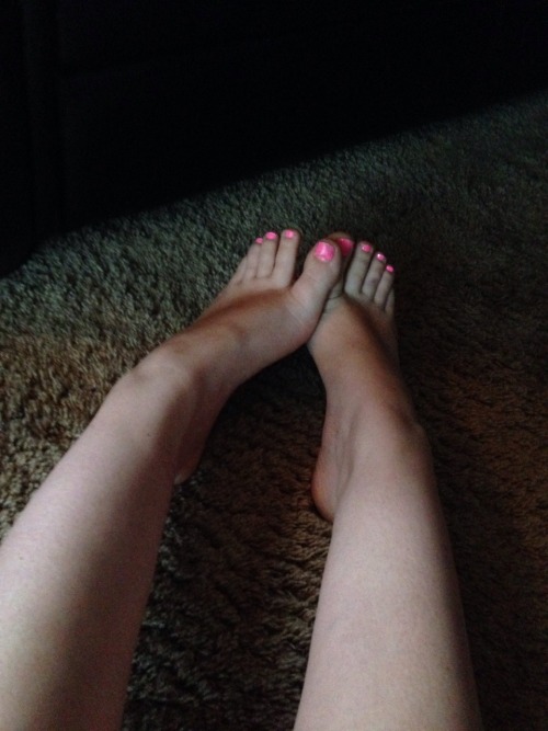 pinkysfeet:  My bare feet.