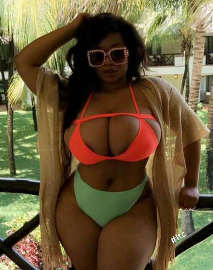 addicted2curvez:  #tittytuesday