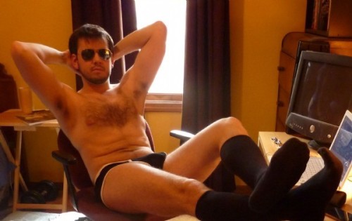 sniffingsocks:  I NEED YOU TO WORK AFTER HOURS AT MY PLACE TONIGHT!!!