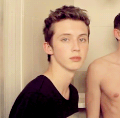 Only Cute Guys