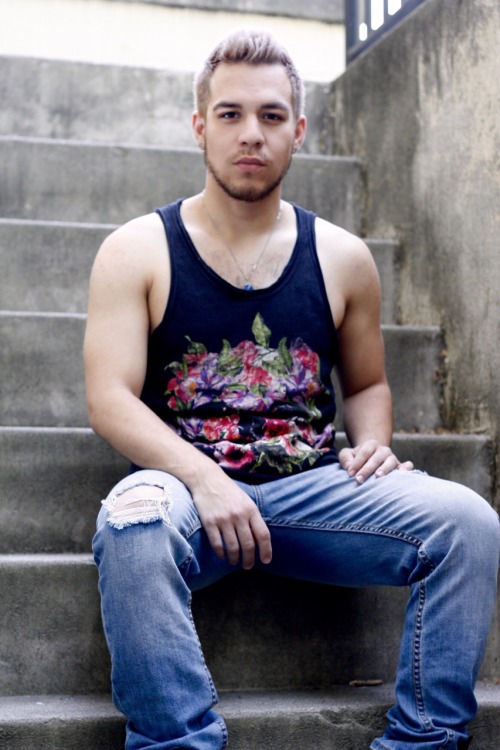 wtfrubenn:  I’m not a model, but you can say I am