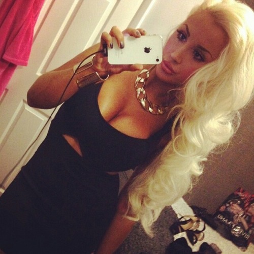 amateur-implant-pics:  @hollydeacon