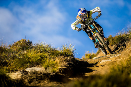 ride-for-lifee: Rachel Atherton at New Zeland for GT Presentation