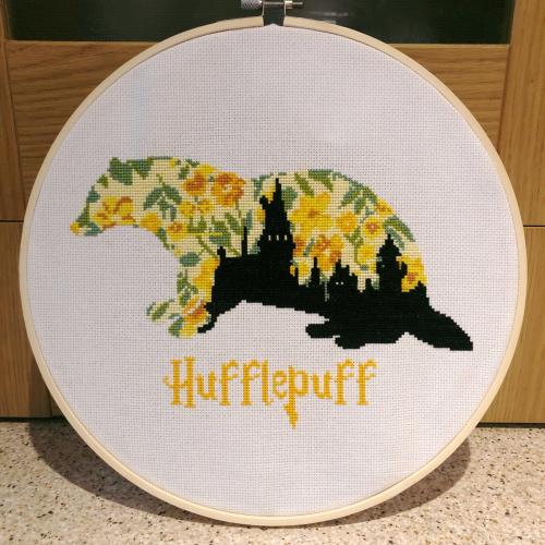 crossstitchworld:Christmas gift for my Hufflepuff BFF! ⚡️Pattern from WhiteRavenPatterns on Etsy. by