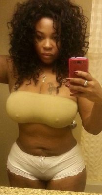 curtflirt509:  Wow….  Who is THIS.??? Damn Ma you thick
