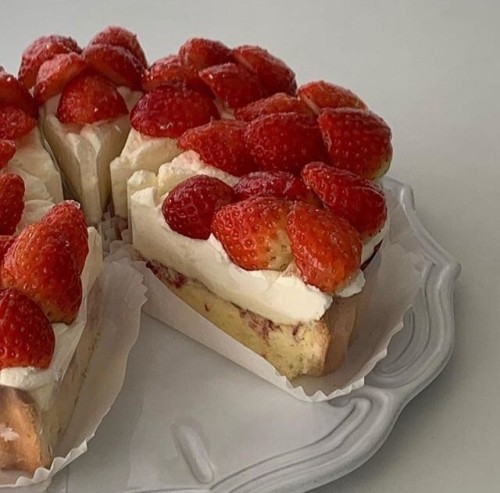 C!niki - I Love You. I Want Us Both To Eat Well.