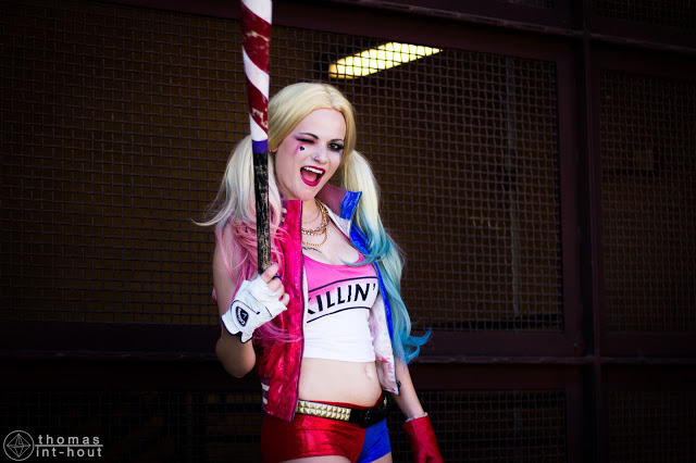queens-of-cosplay:  Harley QuinnCosplayer:   ESKJ Shoes &amp; Art  Photographers:  
