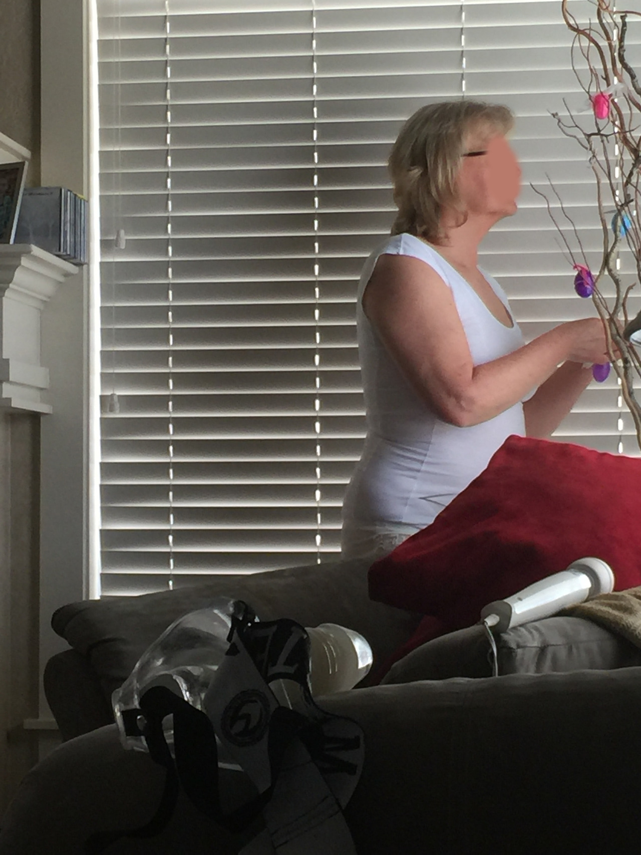 allmymilf:  2018.03.18, Hanging some Easter Eggs on the branches for some decorations.