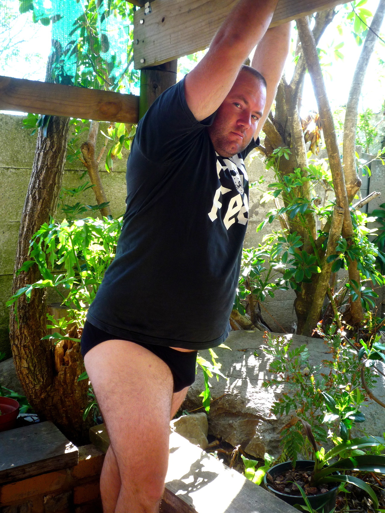 chubbyaddiction:  Oh Johan, the hottest guy in RSA… 