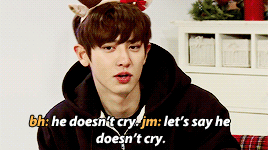 ohhsenshine:  he doesn’t!!! 